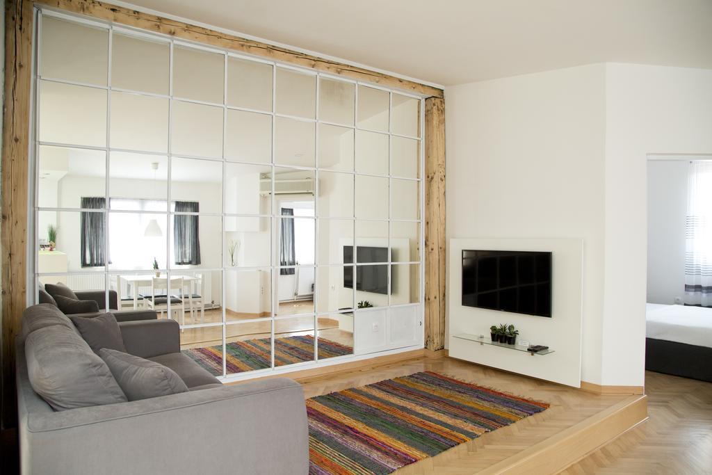 בלגרד Mansarda Apartment מראה חיצוני תמונה